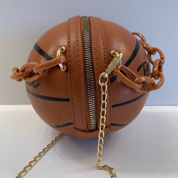 🏀🏀Basketball Shaped Crossbody Handbag Chain Handle -Brown🏀🏀 - Picture 3 of 7